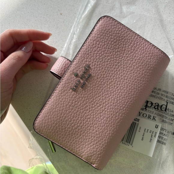 Kate Spade Lena Medium Bifold Wallet - Picture 6 of 6